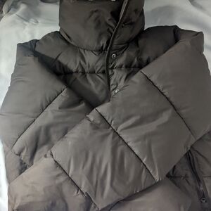 ALO Yoga Dark Brown Puffer Jacket